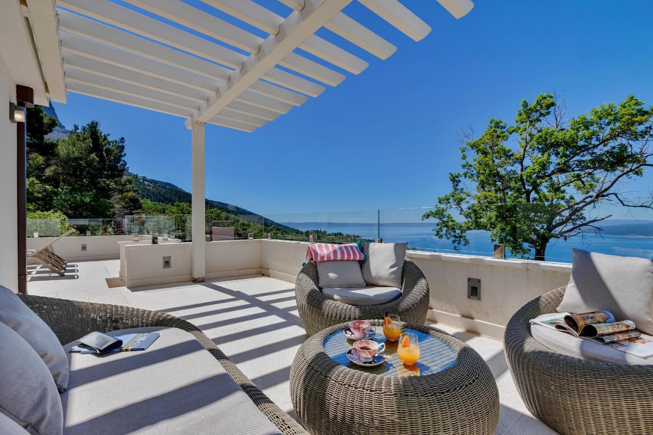 Villa Prestige Baška Voda Exteriör bild