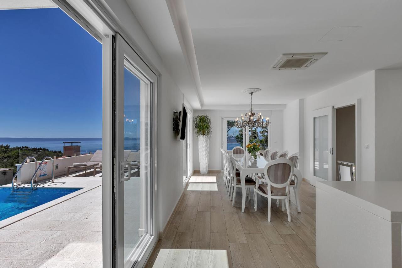 Villa Prestige Baška Voda Exteriör bild