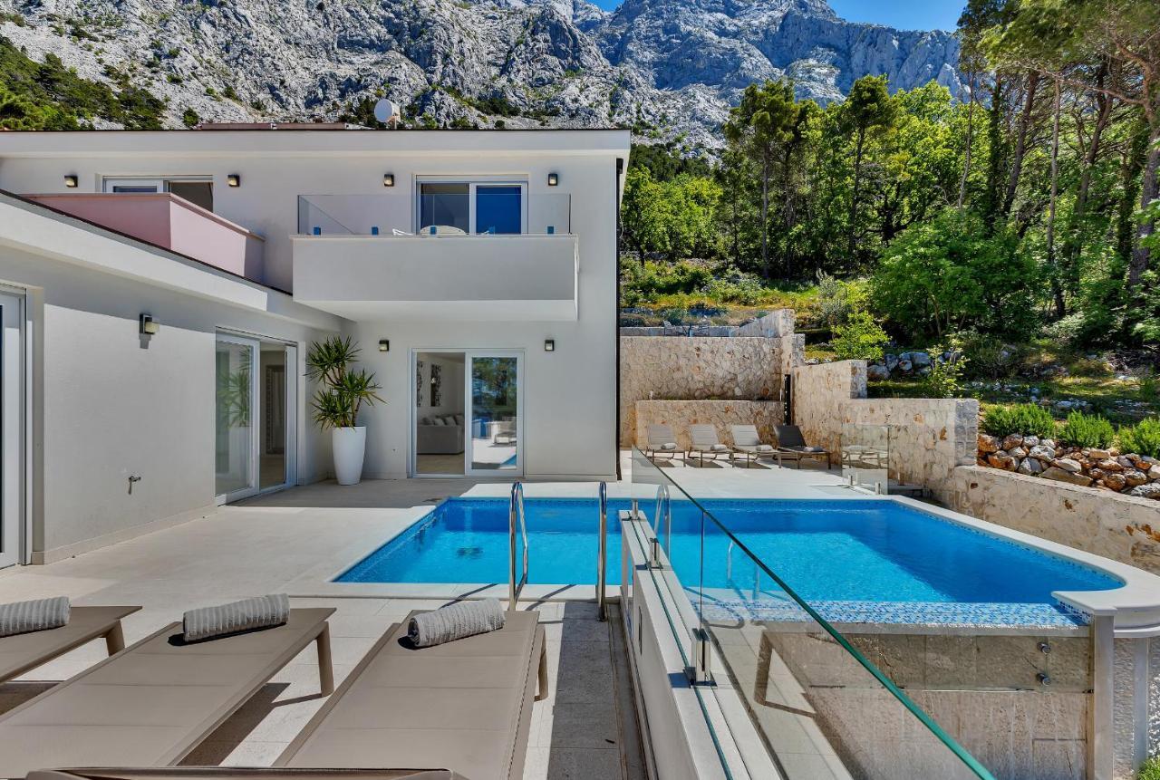 Villa Prestige Baška Voda Exteriör bild