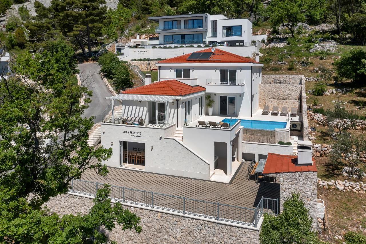Villa Prestige Baška Voda Exteriör bild